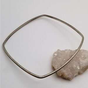 Square unique silver tone bracelet bangle. B230